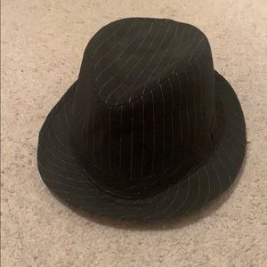 Black striped hat